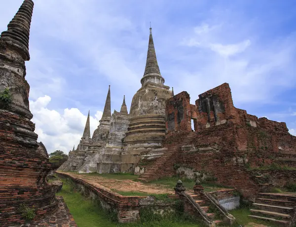 Antica pagoda ad Ayutthaya in Thailandia — Foto Stock