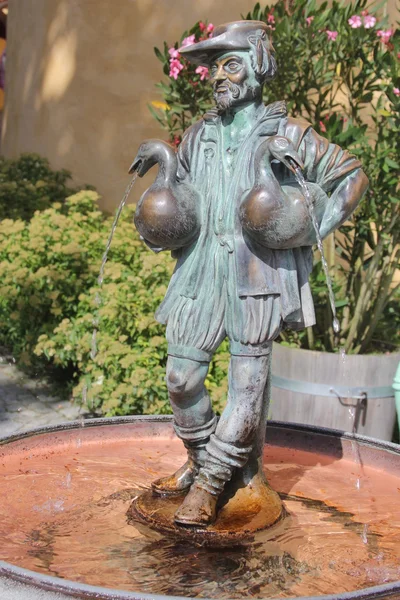 Unusual fountain in Hoheschwangau castle, Germany — Stock Photo, Image