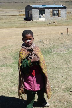 sani, kimliği belirsiz erkek geçmek, lesotho kısmında 2 874m.