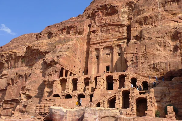 De koninklijke graftombes in petra, jordan — Stockfoto