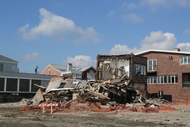 far rockaway, ny dört ay sonra fırtına 28 Şubat 2013 kumlu plaj evleri yok