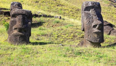 Moai taş ocağı, Doğu Adası, Şili