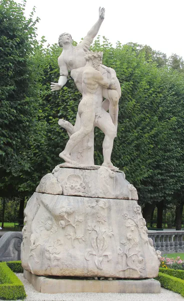 La statua nel giardino del palazzo Mirabell a Salisburgo, Austria — Foto Stock