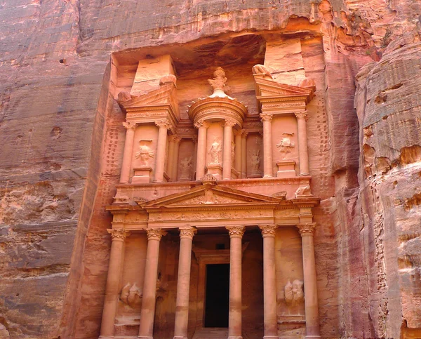 Ancient Treasury in Petra, Jordan — Stock Photo, Image