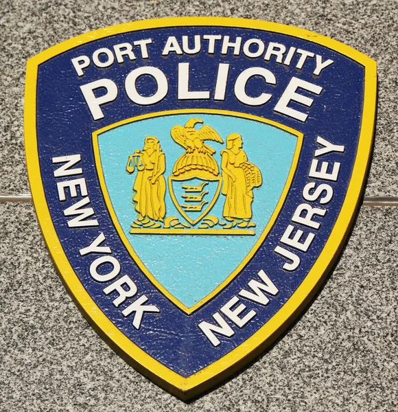 Port Authority Police New York New Jersey emblem on fallen officers memorial — Stock Photo, Image
