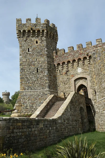 Castello di amorosa vinařství vchod v napa valley — Stock fotografie