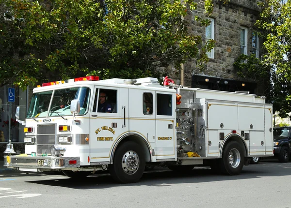 Ciudad de Santa Helena camión de bomberos — Foto de Stock