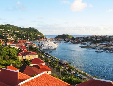Havadan görünümü gustavia Harbor Mega Yatlar st barts