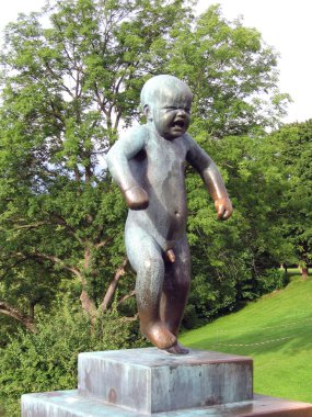 Kızgın çocuk (Sinnataggen) heykel Vigeland Park Oslo
