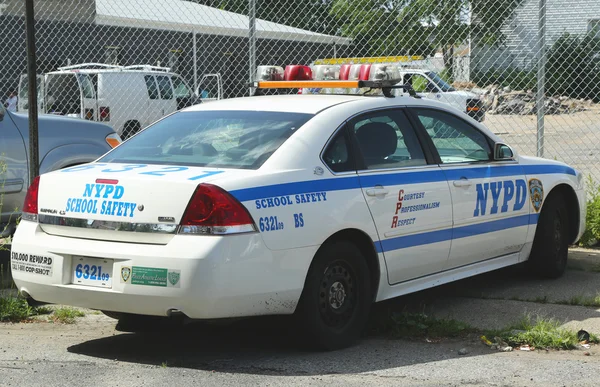 纽约警局学校安全车 — 图库照片
