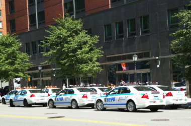 NYPD new York'taki terör tehdidi sonra yüksek alarma
