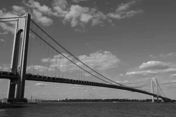 ニューヨークで verrazano 橋 — ストック写真