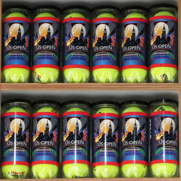 US Open 2013 souvenir Wilson tennis balls — Stock Photo, Image