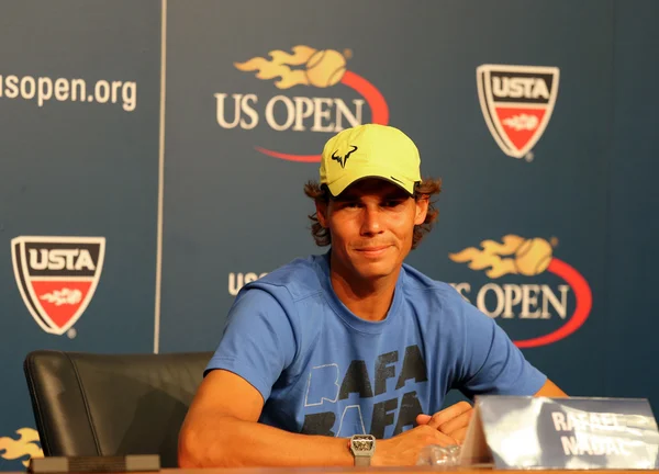 Twaalf keer grand slam champion rafael nadal tijdens persconferentie bij billie jean king national tennis center — Stockfoto