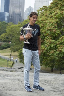 Bizi 2013 şampiyonu rafael nadal bizimle central Park'ta açık kupa poz açın