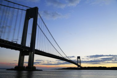 new York'ta Verrazano Köprüsü