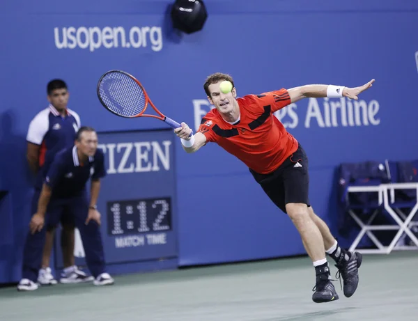 Due volte campione del Grande Slam Andy Murray durante la partita del quarto turno agli US Open 2013 contro Denis Istomin — Foto Stock