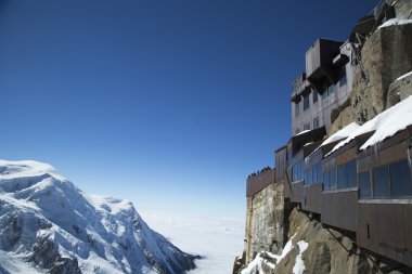 Chamonix Teras bakan mont blanc massif aiguille du midi (3842 m), dağ tepe istasyonda apls Fransız