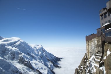 Chamonix Teras bakan mont blanc massif aiguille du midi (3842 m), dağ tepe istasyonda apls Fransız