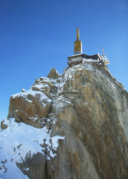 The mountain top station of the Aiguille du Midi in Chamonix, France. — Stock Photo, Image