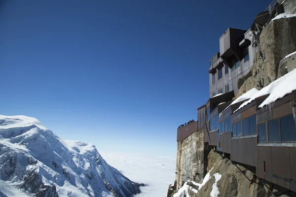 Chamonix Teras bakan mont blanc massif aiguille du midi (3842 m), dağ tepe istasyonda apls Fransız