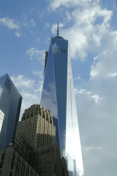 Freedom tower i lower manhattan — Stockfoto