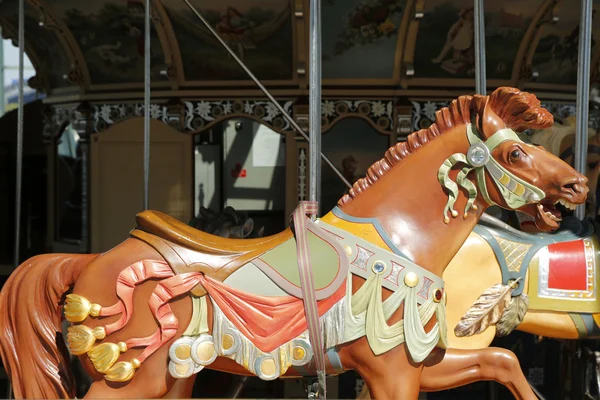 Horses on a traditional fairground Jane's carousel in Brooklyn — Stock Photo, Image