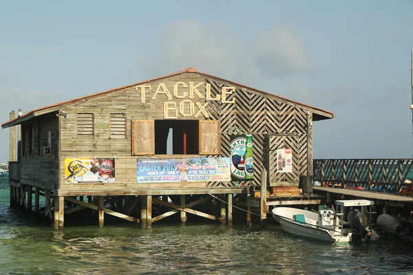 Popular Tackle Box Bar and Grill at the waterfront in San Pedro, Belize — Stock Photo, Image