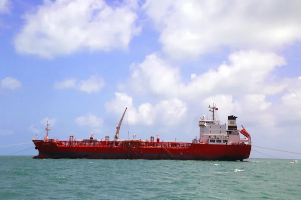 Belize city yakınındaki Ocean mariner tanker — Stok fotoğraf