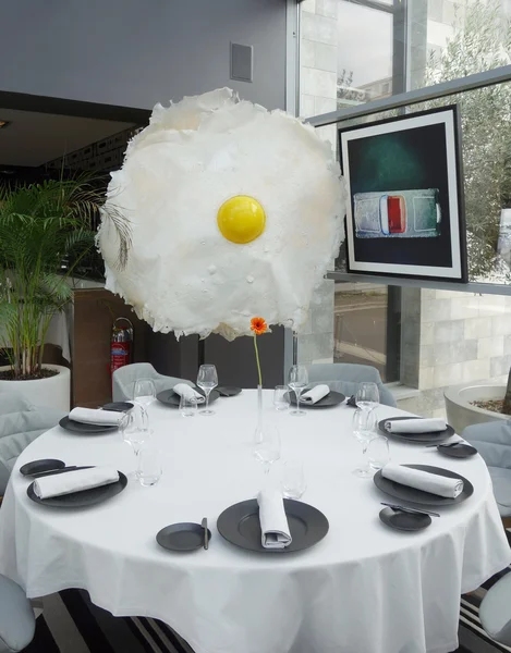Tetedoie restaurante decoração interna moderna em Lyon — Fotografia de Stock