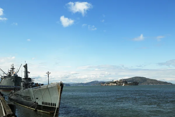 Pampanito, ein diesel-elektrisches U-Boot der Balao-Klasse, brachte sechs Schlachtsterne für den Zweiten Weltkrieg ein — Stockfoto