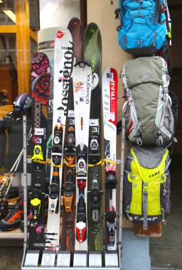 Alp deposunda chamonix, Fransa kayak dişli