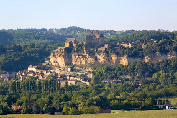 Zamek Beynac rzeki dordogne we Francji — Zdjęcie stockowe
