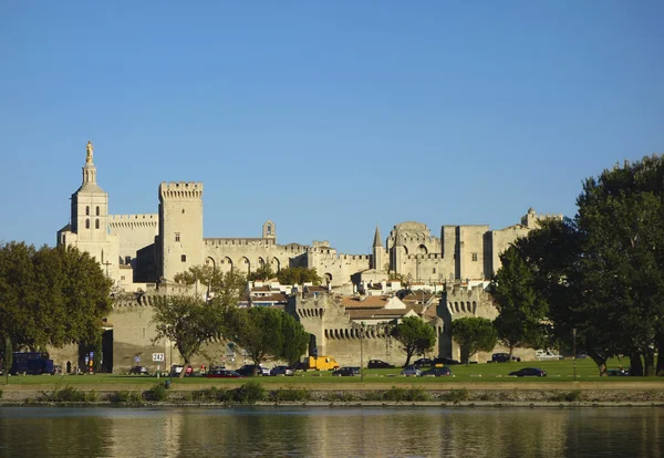 Ciudad medieval y Palacio de los Papas en Aviñón, Francia —  Fotos de Stock