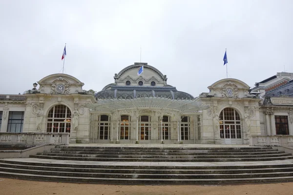 O casino agora o centro de convenções em Vichy, França — Fotografia de Stock