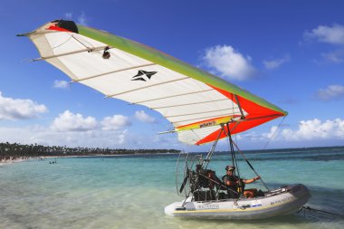 uçan tekne punta cana, Dominik Cumhuriyeti