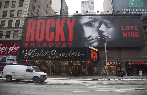 The exterior of the Winter Garden theater, featuring the play Rocky The Musical on Broadway in New York City — Stock Photo, Image
