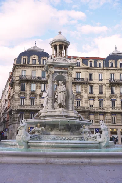 Fontanna jakobinów w lyon, Francja — Zdjęcie stockowe