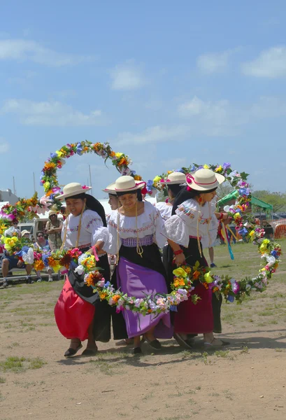 Ketchuan-Tänzer im new york city pow wow in brooklyn — Stockfoto