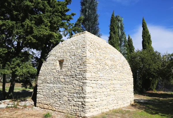 Cabaña de Borie o piedra seca en Gordes, Provenza, Francia . — Foto de Stock