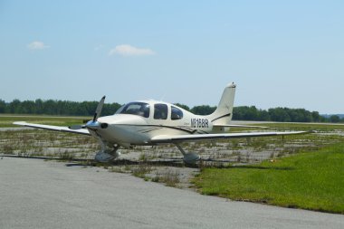 Cirrus sr 22 uçak hancock ilçe bar harbor havaalanında Maine