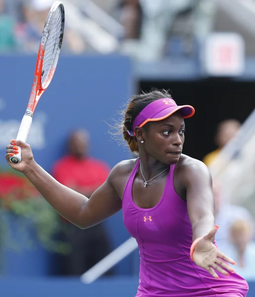 Professional tennis player Sloane Stephens during fourth round match at US Open 2013 against Serena Williams at Billie Jean King National Tennis Center — Stock Photo, Image