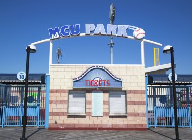 brooklyn, coney Island bölümündeki MCU ballpark bilet gişesi