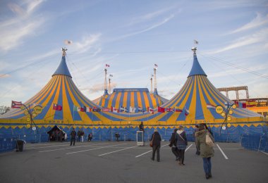 Cirque du soleil sirk çadırı citi alan new York