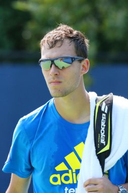 profesyonel tenis oyuncusu jerzy janowicz Polonya'dan sonra bizim için pratik açmak 2013
