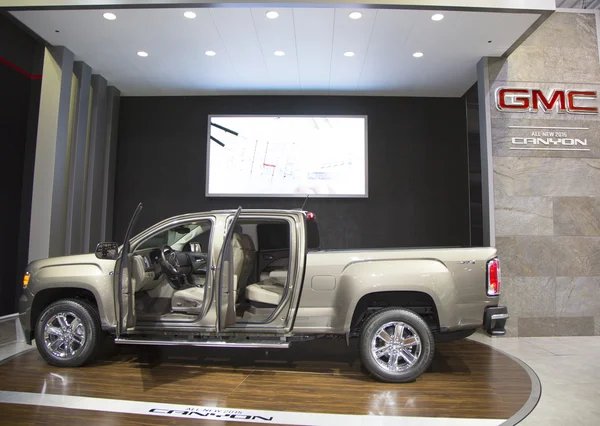 GMC Canyon Super 44 Flowmaster SUV en el Salón Internacional del Automóvil de Nueva York 2014 — Foto de Stock