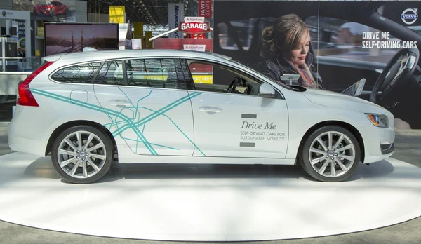 Volvo V60 self-driving car at the 2014 New York International Auto Show r — Stock Photo, Image