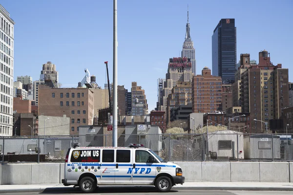 NYPD πρόσληψη αυτοκίνητο στο κέντρο του Μανχάταν — Φωτογραφία Αρχείου