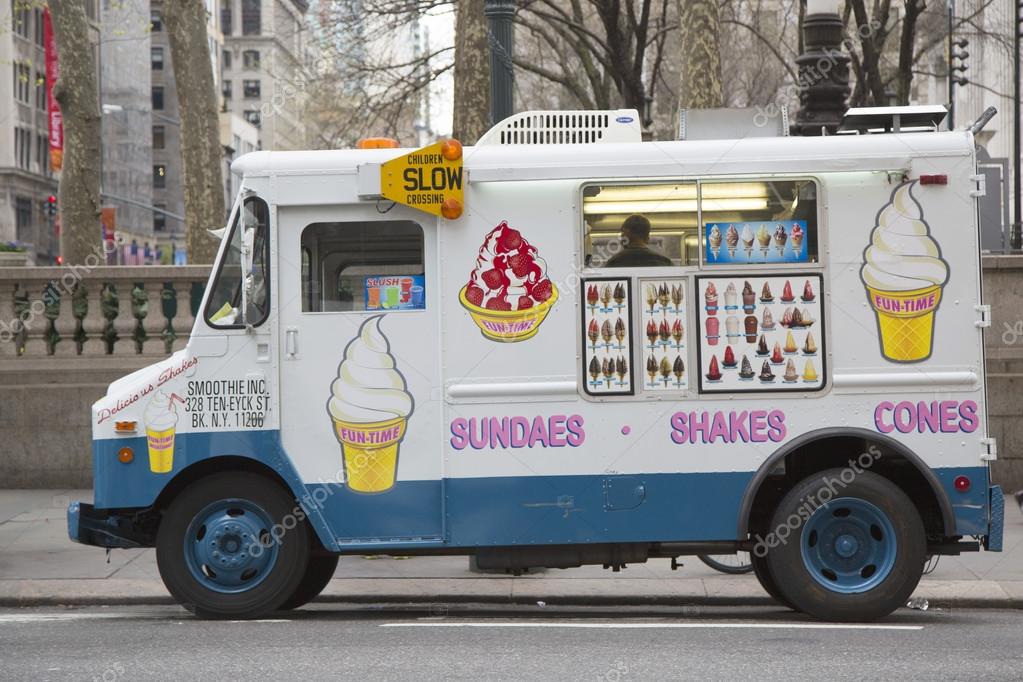 Ice cream truck in midtown Manhattan Stock Editorial Photo