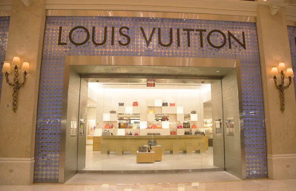 Louis Vuitton store at the Wynn Esplanade at the Wynn Hotel and Casino — Stock Photo, Image